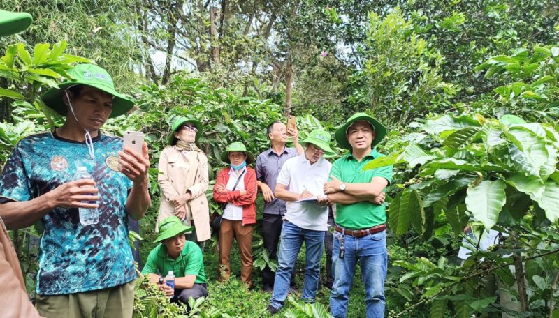 Chương trình “Tiếp cận cảnh quan trong sản xuất cà phê hướng tới sự bền vững và giảm phát thải khí carbon”, giúp giảm phát thải đáp ứng tiêu chí tăng trưởng xanh và bền vững.
