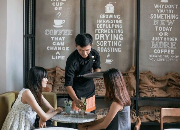 7 bước phân tích đối thủ cạnh tranh của quán cafe