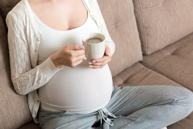 Uống cà phê khi mang thai có an toàn không?