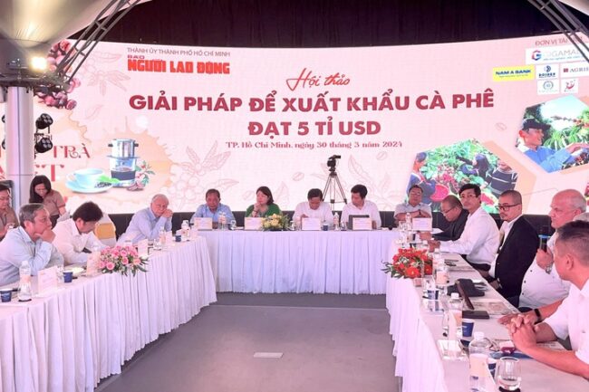 Sớm cán mốc xuất khẩu 5 tỷ USD, cà phê Việt cần tính chuyện đường dài