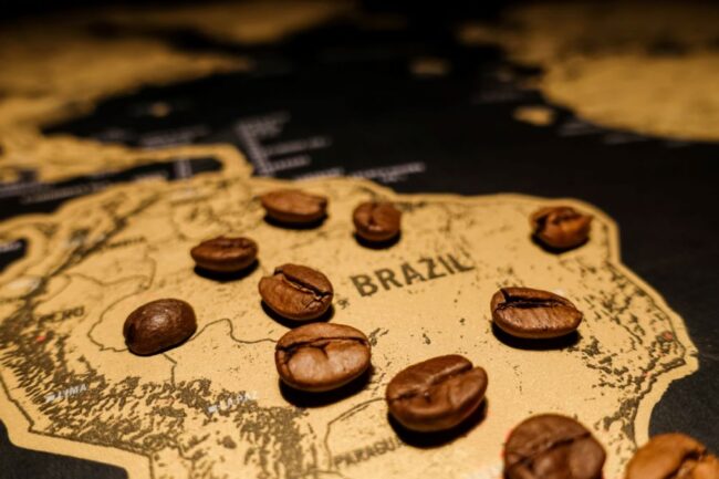 Coffee Prices End Lower as Brazilian Real Weakness Sparks Long Liquidation